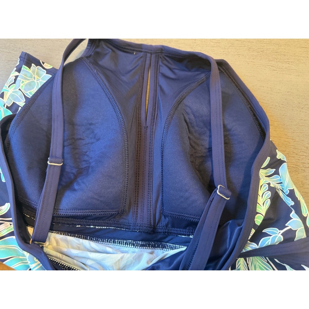 Lands End Womens Blue White Tropical Floral One Piece Swimsuit Shelf Bra Size 16 - Picture 2 of 4